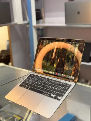 New Laptop Apple MacBook Air 2020 M1 8GB Apple M1 SSD 256GB