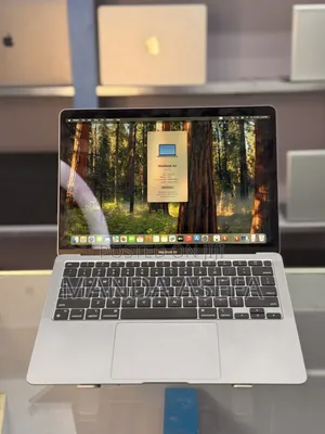 New Laptop Apple MacBook Air 2020 M1 8GB Apple M1 SSD 256GB