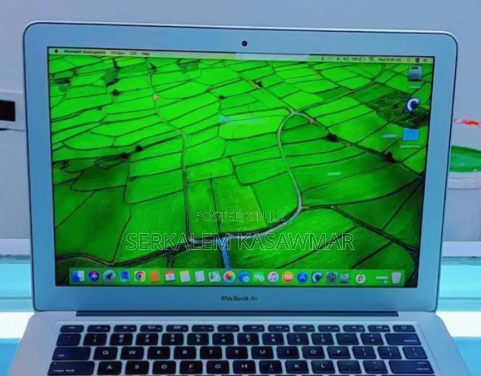 New Laptop Apple MacBook Air 2014 4GB Intel Core i5 SSD 256GB