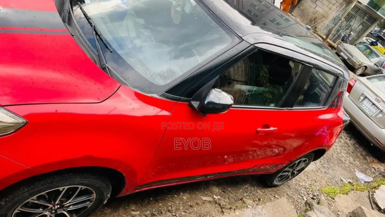 Suzuki Swift 2001 Red