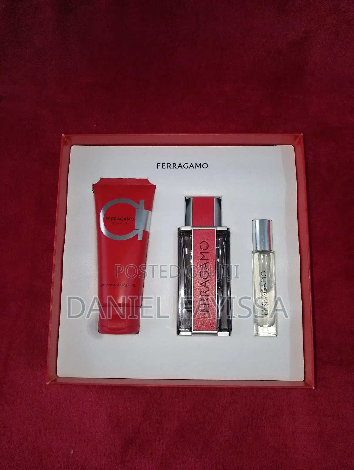 Ferragamo Red Leather-Holiday Gift Set