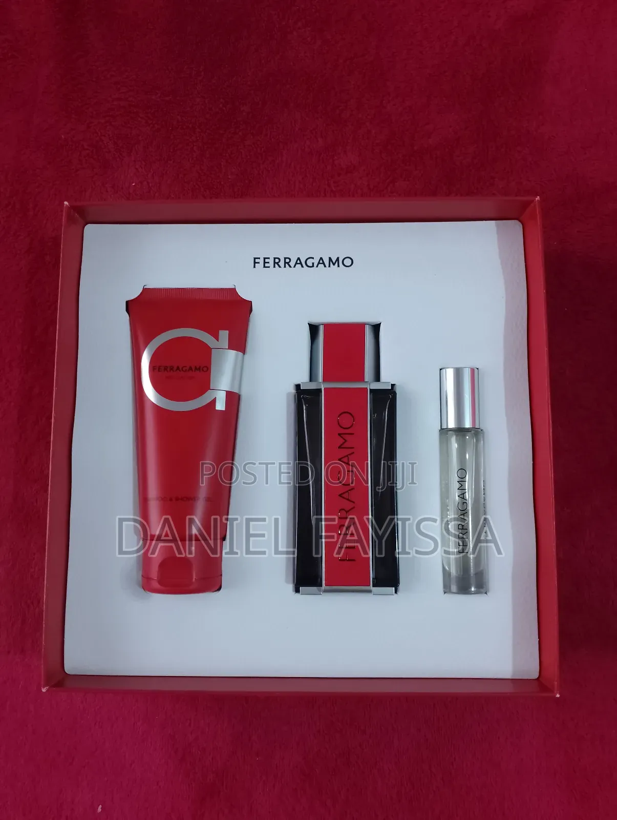 Ferragamo Red Leather-Holiday Gift Set