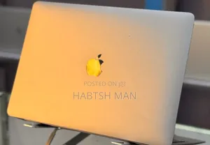 New Laptop Apple MacBook Air 2020 M1 8GB Apple M1 SSD 256GB