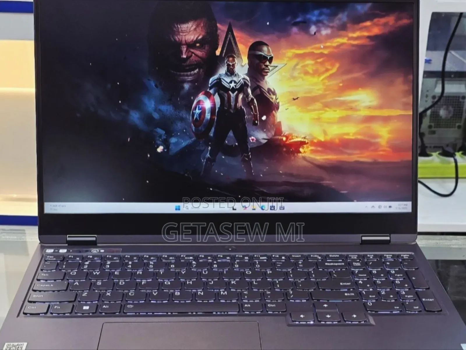 New Laptop Lenovo Legion 5 16GB AMD Ryzen 7 SSD 512GB