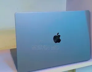 New Laptop Apple MacBook Pro 2023 M2 16GB Apple M2 SSD 1T