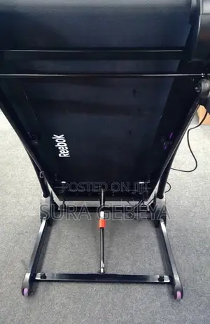 የመሮጫ የቤት ዉስጥ የስፖርት መስሪያ መሳሪያዎች መካከል የመጀመሪያ የሆነውን Reebok