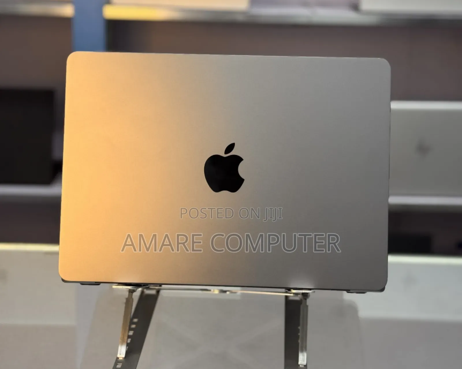 New Laptop Apple MacBook Air 2022 M2 8GB Apple M2 SSD 256GB