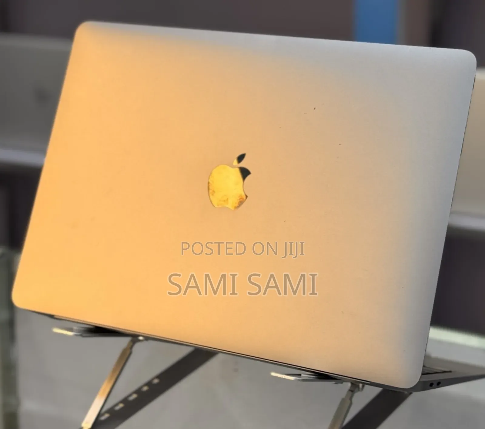 New Laptop Apple MacBook Air 2020 M1 8GB Apple M1 SSD 256GB