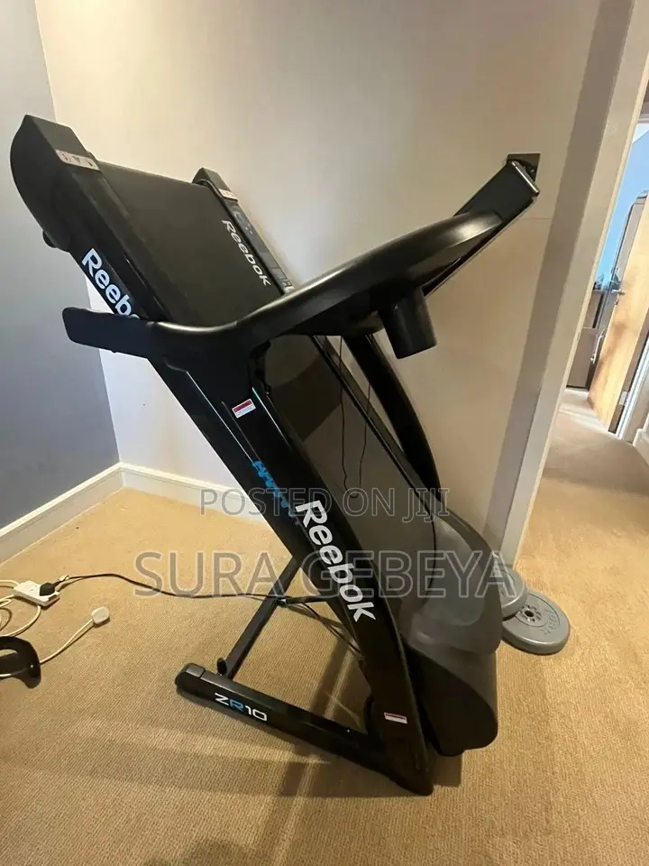 Reebok ድርጅት ያመረተውን Reebok Floatride የመሮጫ ማሽን