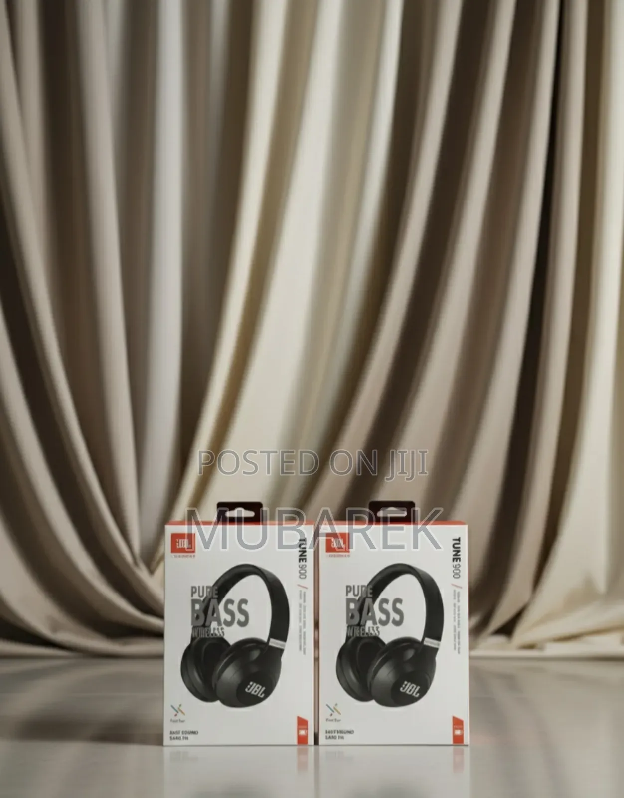 JBL 900 Pure Audio: Connects to Everything