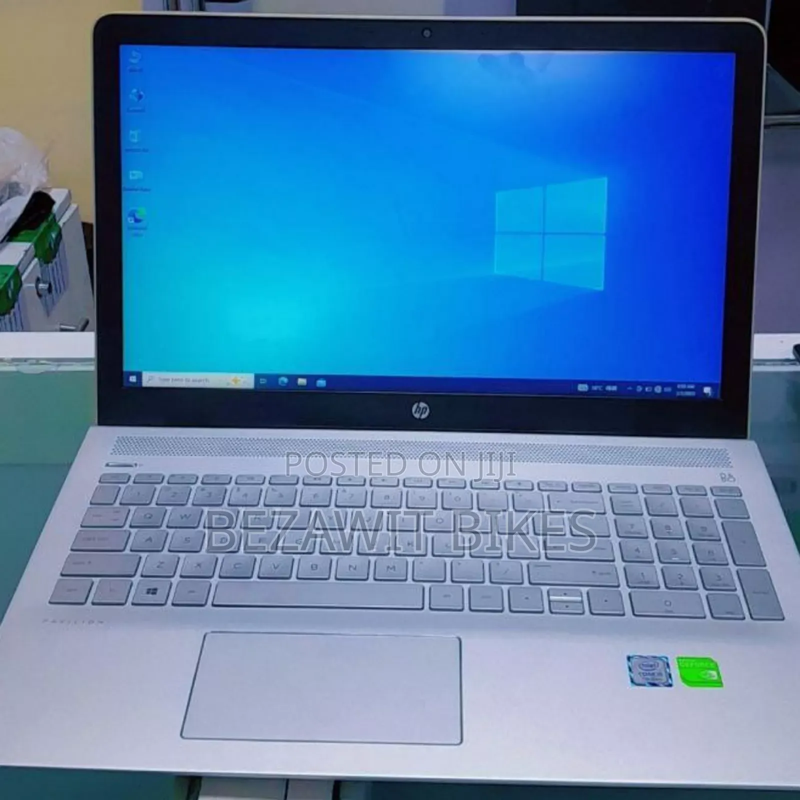 New Laptop HP Pavilion 15 8GB Intel Core I5 HDD+SSD 128GB