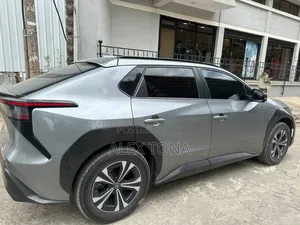 Toyota bZ4X 2023 Gray