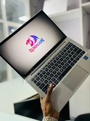 New Laptop HP EliteBook 830 G8 16GB Intel Core I7 SSD 512GB