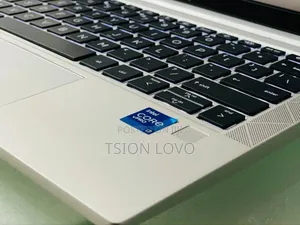 New Laptop HP EliteBook 830 G8 16GB Intel Core I7 SSD 512GB