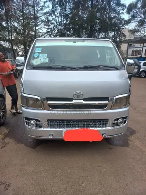 Toyota HiAce 2007 Silver