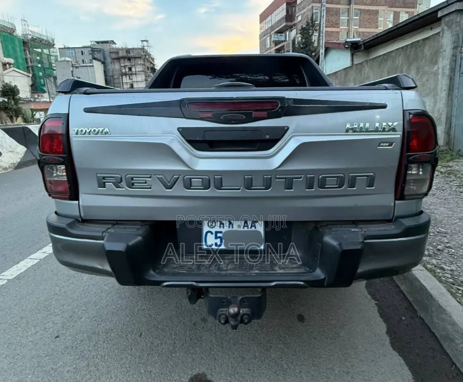 Toyota Hilux 2020 Silver