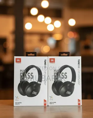 Photo - JBL 900 Pure Audio: Take Calls With Ease