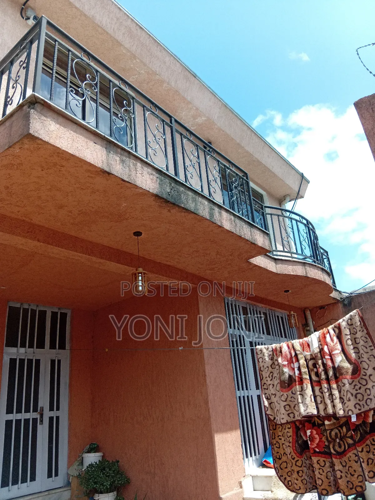 Furnished 3bdrm House in Arada for rent