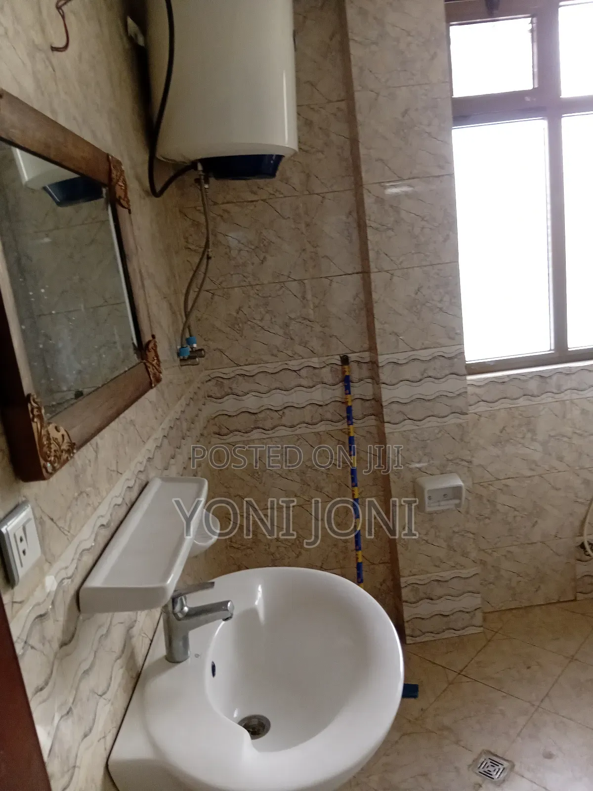 Furnished 3bdrm House in Arada for rent