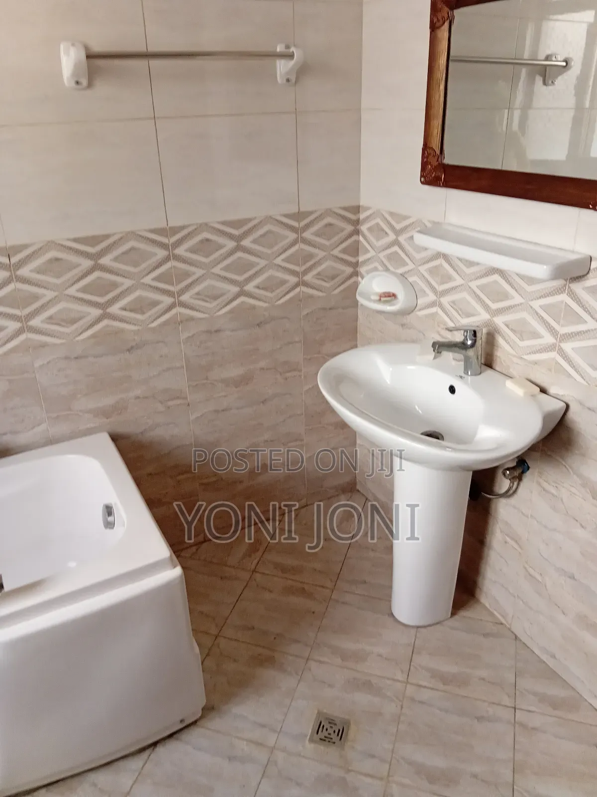 Furnished 3bdrm House in Arada for rent