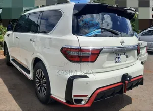 Nissan Patrol 2014 White