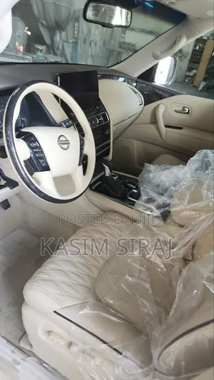 Nissan Patrol 2014 White