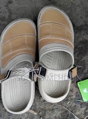 Crocs _Original ጫማ በ ታላቅ ቅናሽ