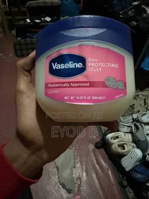 Photo - Vaseline Baby Protecting Jelly 450ml