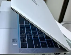 New Laptop HP EliteBook 830 G7 16GB Intel Core I7 SSD 512GB