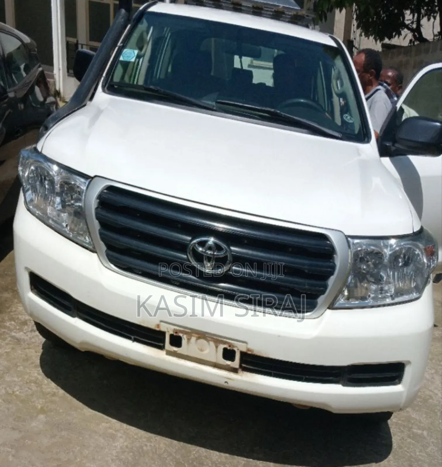 Toyota Land Cruiser 100 4.2 2008 White