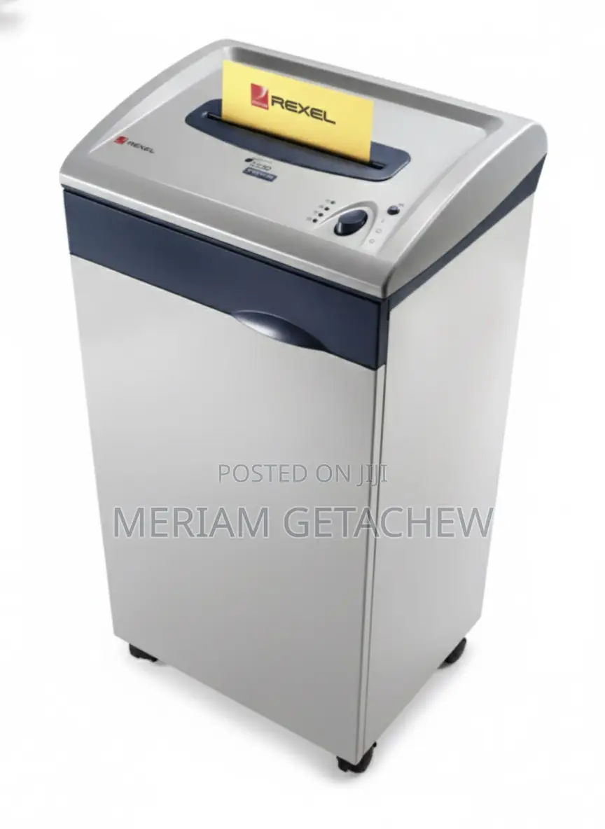 Rexel P330 Paper Shredder