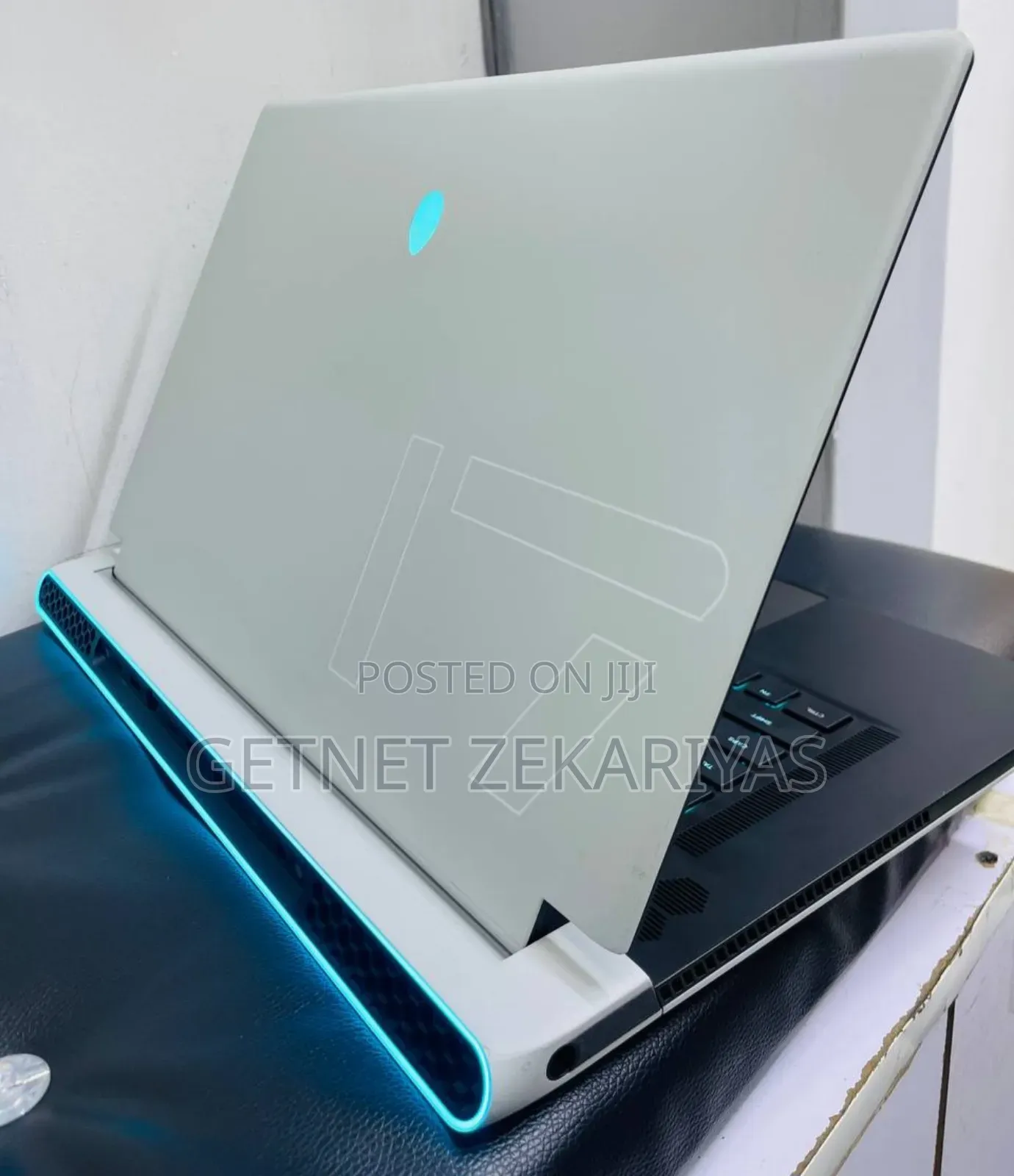 New Laptop Alienware M15 R3 16GB Intel Core I7 SSD 1T