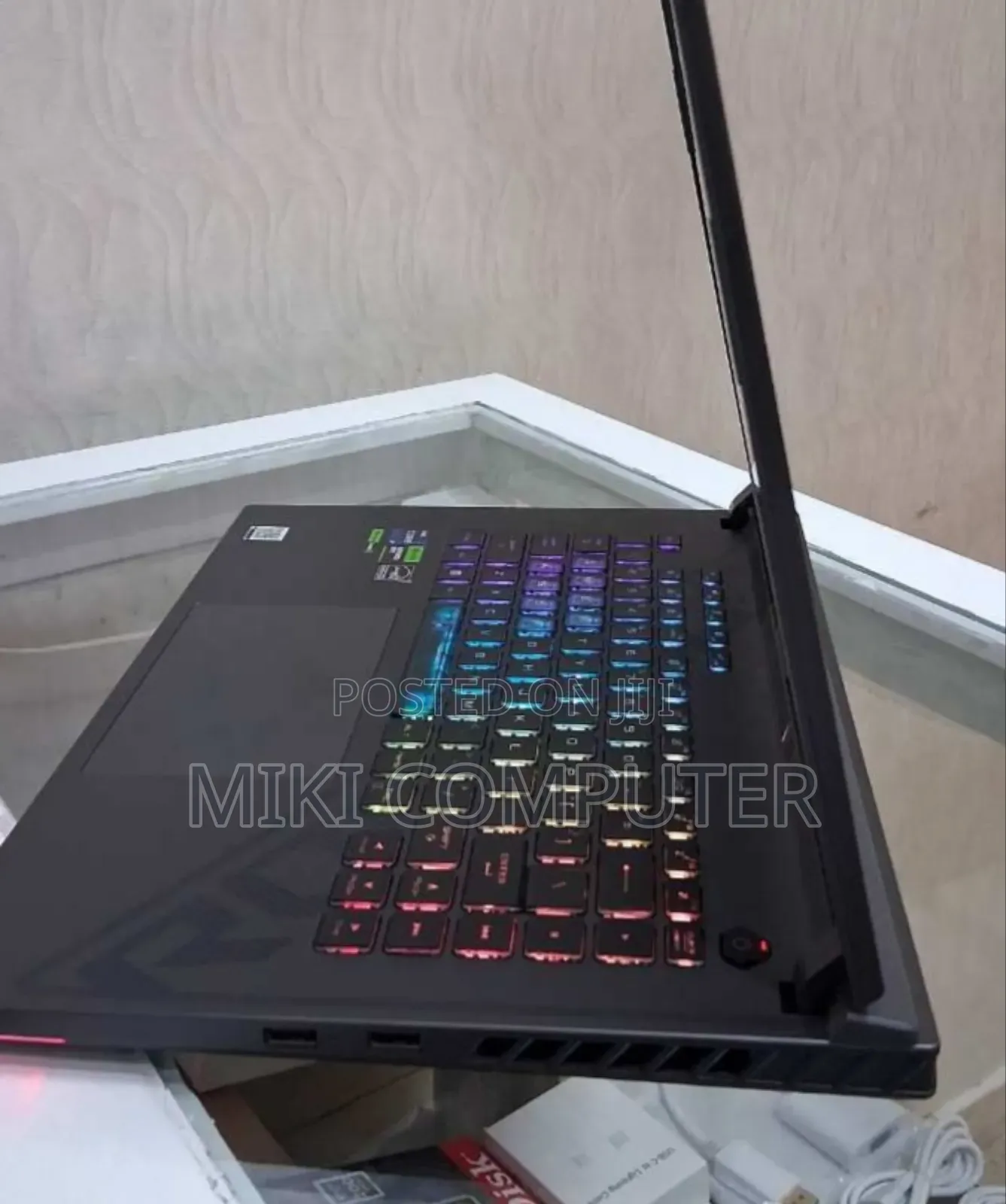 New Laptop Asus ROG Strix G15 16GB Intel Core I9 SSD 1T