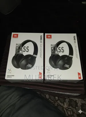 Photo - JBL 900 Pure Audio: Quick Charge, Non-Stop Music