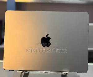 New Laptop Apple MacBook Air 2022 M2 8GB Intel SSD 256GB