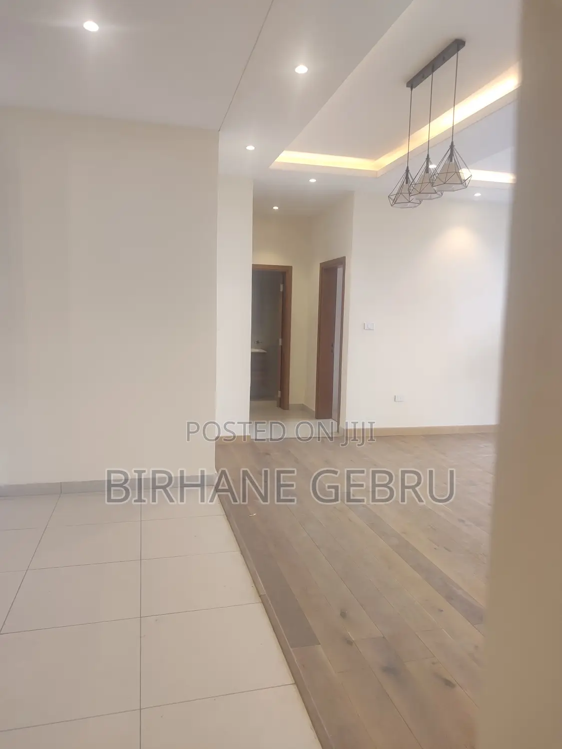 Luxury Semi Fernished Apartiment for Rent