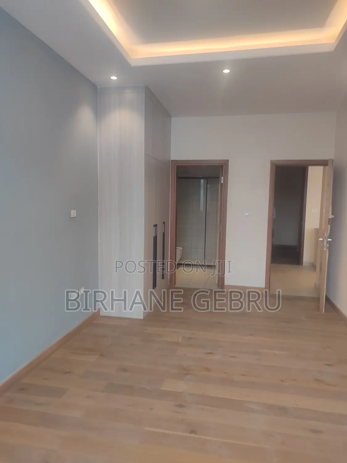 Luxury Semi Fernished Apartiment for Rent