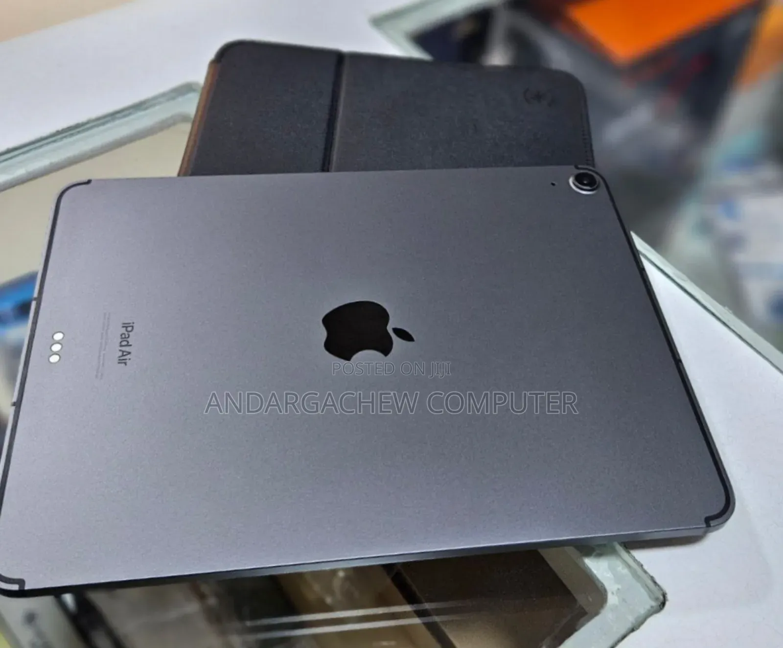 New Apple iPad Air 64 GB Gray