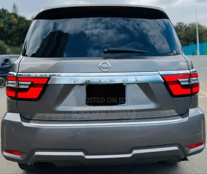 Nissan Patrol 2016 Gray