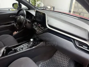Toyota C-HR Limited FWD 2020 Burgundy