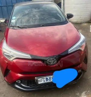 Photo - Toyota C-HR Limited FWD 2020 Burgundy