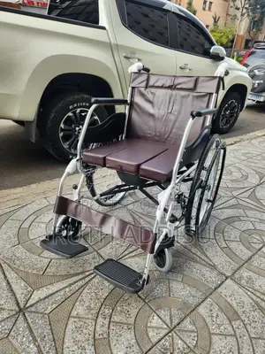 Commode Wheelchair痲不toilet Wheelchair丸緩wheelchair With Popo較高commode