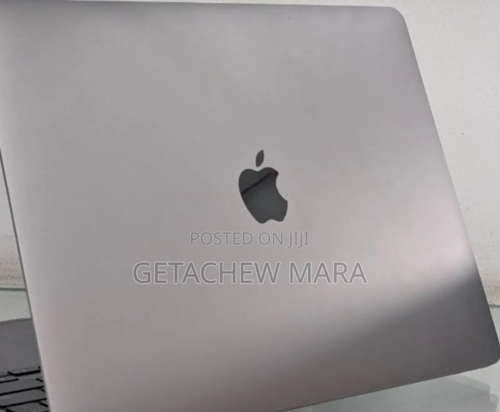 New Laptop Apple MacBook Air 2020 M1 8GB Intel SSD 256GB
