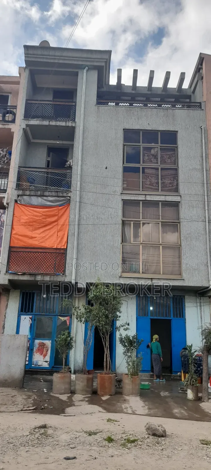 6bdrm House in Haile Garment, Nifas Silk-Lafto for sale