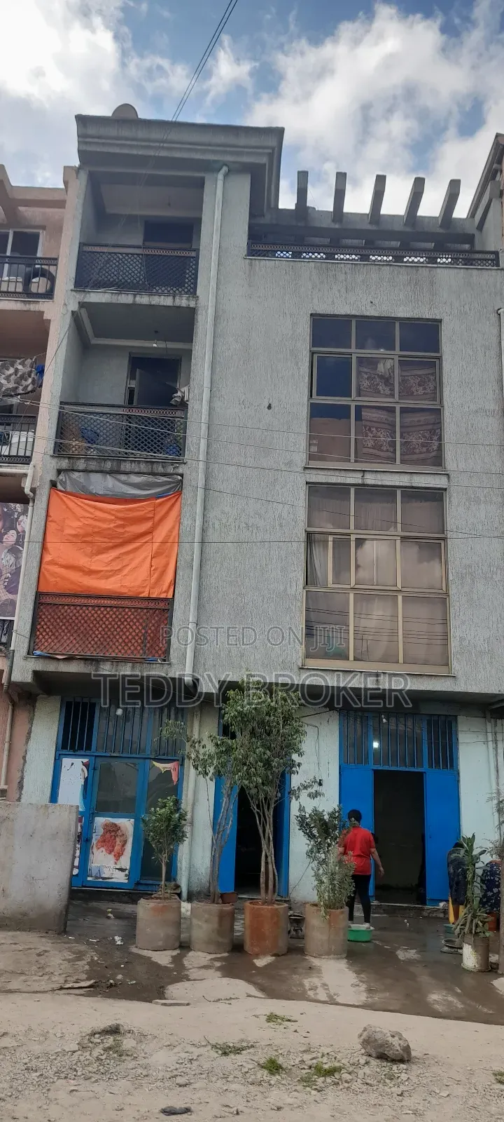 6bdrm House in Haile Garment, Nifas Silk-Lafto for sale