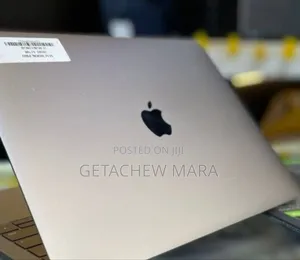 New Laptop Apple MacBook Pro 2017 8GB Intel Core I5 SSD 128GB