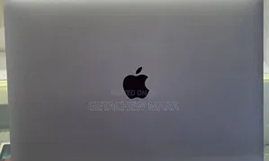 New Laptop Apple MacBook Pro 2017 8GB Intel Core I5 SSD 128GB