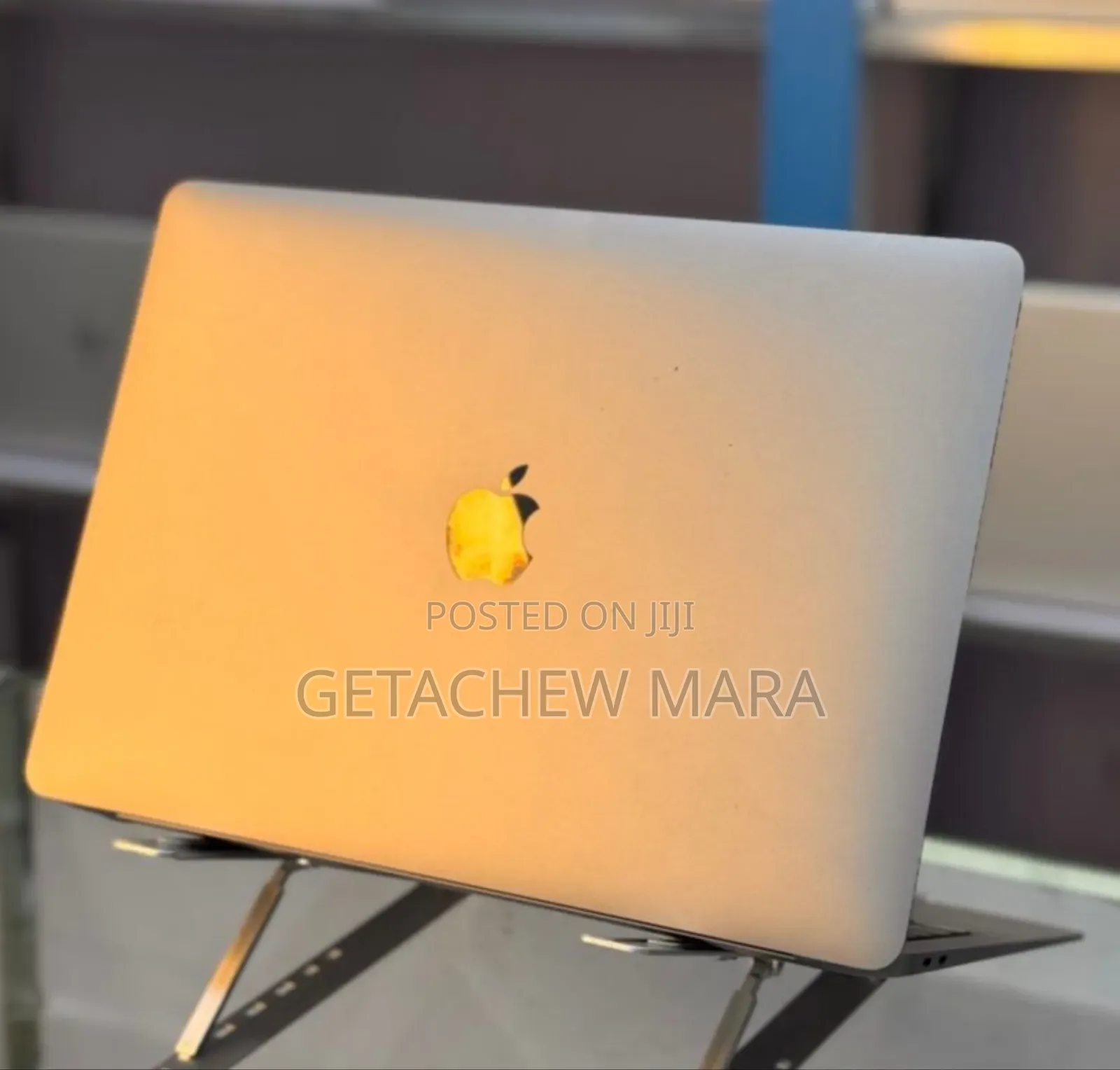 New Laptop Apple MacBook Air 2020 M1 8GB Intel SSD 256GB