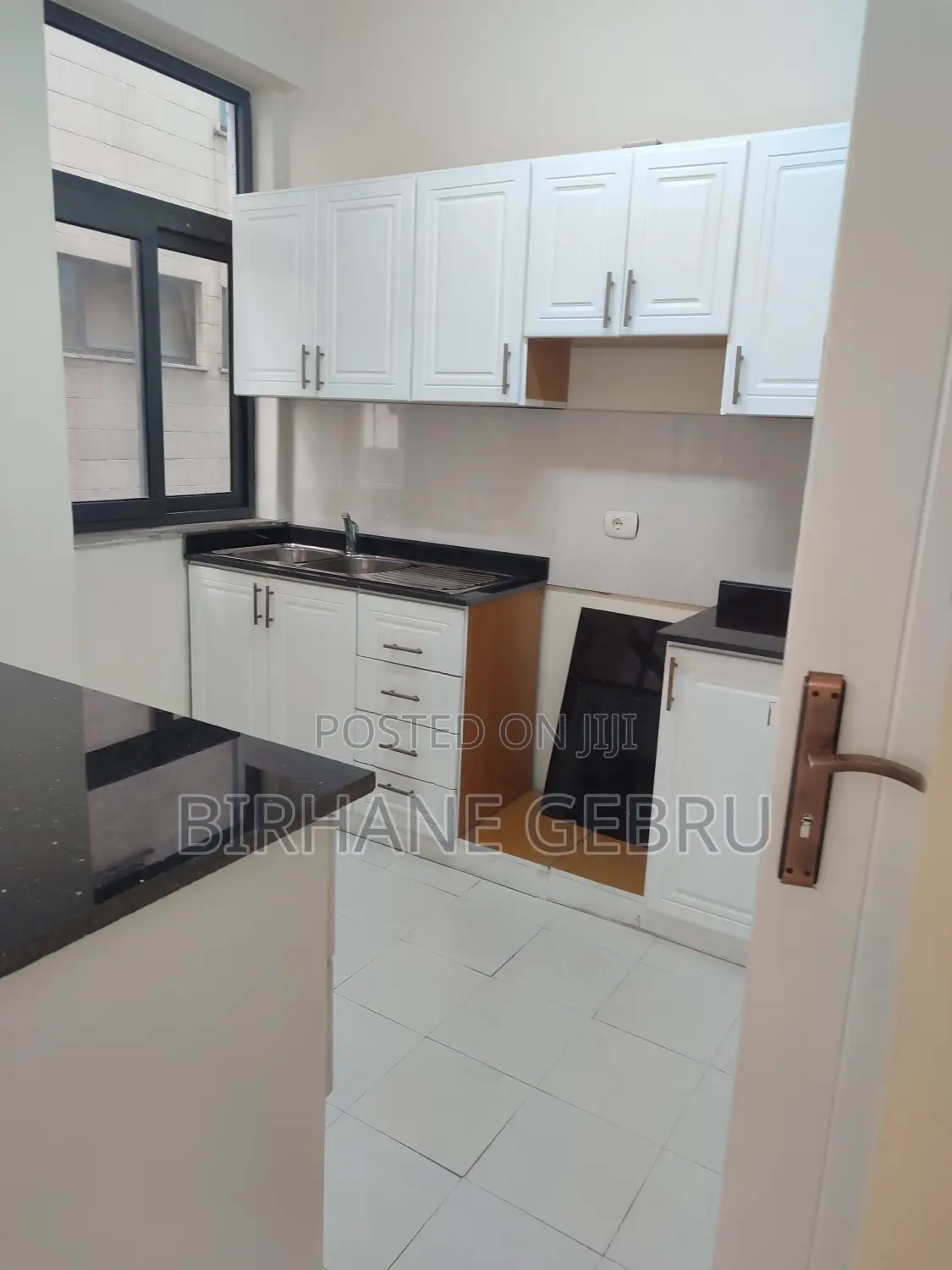 2 Bedroom Luxury Semi Fernished Guest House for Rent