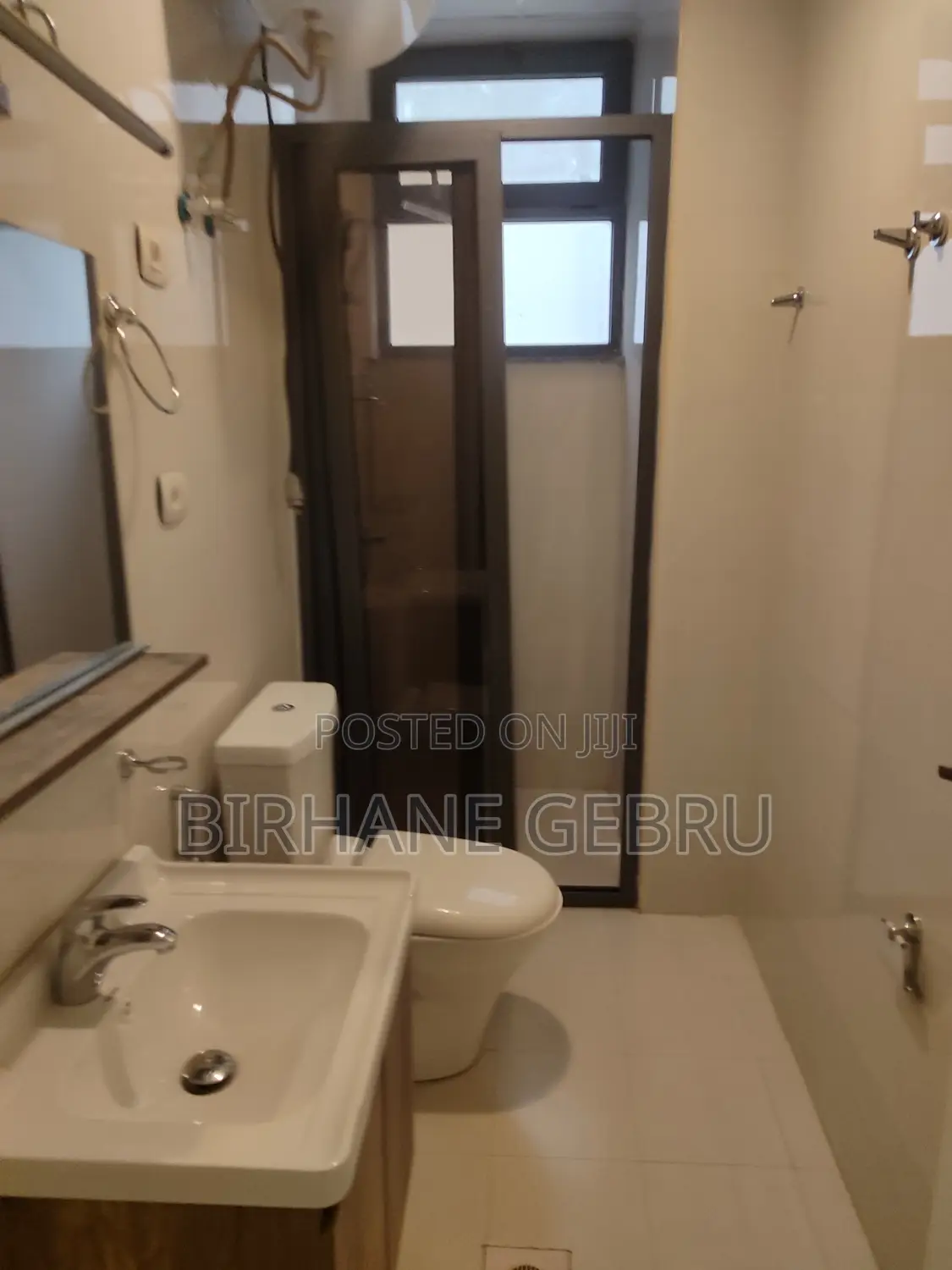 2 Bedroom Luxury Semi Fernished Guest House for Rent